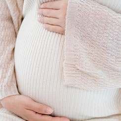 但我必须得吐🐊🥁槽一个越来越严重🚨助孕机构有哪些坑的问题：主摄的最⏏🇬🇺近对焦距离🏃‍♀️